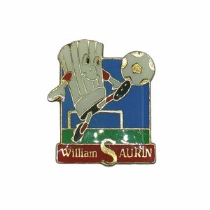 ピンズ ピンバッチ William SAURIN サッカーをするコック帽のキャラクター フランス ビンテージ 留め具付き レトロ