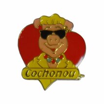 ピンバッチ ピンズ 豚 キャラクター ヴィンテージ フランス ピンバッジ 留め具付き レトロ_画像1