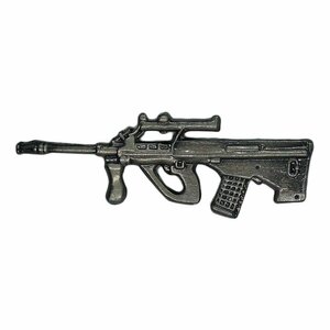 ピンズ ピンバッジ 留め具付き ピンバッチ アサルトライフル Steyr AUG 銃 レトロ