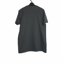 新品 Vネック プリントTシャツ FRUIT OF THE LOOM チャコールグレー 半袖 メンズ Mサイズ トップス ティーシャツ tee 英語メッセージ_画像2