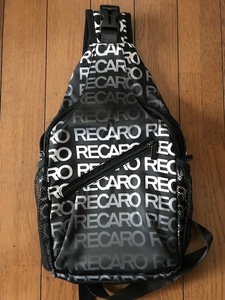 送料無料！目立つ！誰も持ってない？RECARO　レカロロゴ　大き目軽量ボディーバッグ　マークX　トレノ　レビン　S30　Z34　R32　GC110