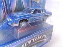 JOHNNY LIGHTNING　ジョニーライトニング　1/64　1984 Oldsmobile Cutlass　オールズモビル カトラス　ローライダー_画像2