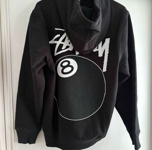 stussy 8ボールパーカー