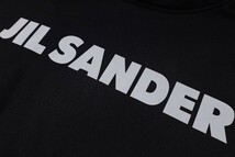 新品未使用☆JIL SANDER☆ジルサンダー☆リフレクターロゴパーカー☆イタリア製☆ブラック黒☆サイズ M ☆_画像3