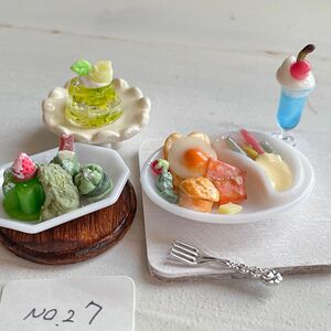 no.27 レトロフード　ミニチュアフード ミニチュア 樹脂粘土 食品サンプル ドールハウス