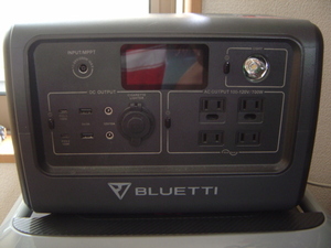 BLUETTI　EB70　ジャンク