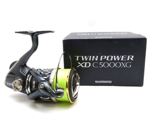 A24-704　SHIMANO シマノ　TWIN POWER ツインパワー　XD C5000XG　スピニングリール　釣り　釣具　箱つき　フィッシング