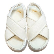 PUMA MAYZE SANDALS プーマ メイズ 23cm 厚底サンダル　レディースサンダル　PUMAサンダル　PUMA厚底　ホワイト_画像2