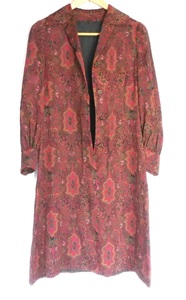 オリエンタル調の柄と色味が魅力の一点物！昭和40〜50年代のビンテージドレス ハンドメイド レディース長袖ワンピース 綿素材 古着 ANS604