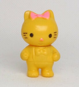 ハローキティ Hello Kitty キティちゃん パチ パチもの ミニ・ミニ ソフビ人形 黄色 yellow 約4,3cm