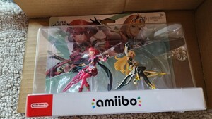 新品　amiibo　ヒカリ　ホムラ　ゼノブレイド2