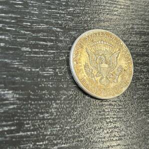 アメリカ 1964年 ケネディ ハーフダラー 銀貨 50セント シルバー コイン 硬貨の画像3