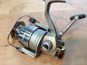 美品〜DAIWA ダイワ EX-1000i　スピニングリール