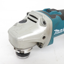 makita マキタ 18V対応 100mm 充電式ディスクグラインダ スライドスイッチタイプ 本体のみ GA404D 中古_画像5