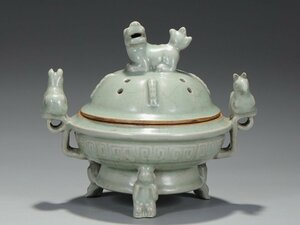 # large . fine art # dragon Izumi kiln blue . lion cover ...( inspection ) origin fee blue and white ceramics ceramics and porcelain Tang thing China fine art antique old .405