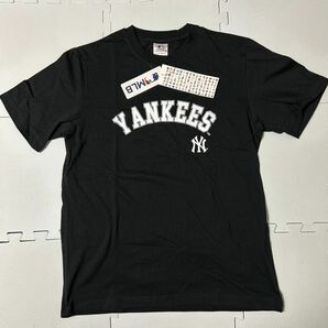 メジャーリーグ　ヤンキース　メンズ半袖プリントTシャツ　ブラックＬサイズ 新品未使用