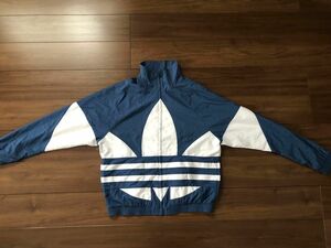 adidas original ビッグロゴ　ナイロンジャケット　サイズXL