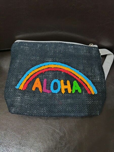 ☆Hawaii Aloha柄ポーチ☆【新品、未使用】