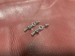 クロムハーツ ピアス クロス CHROME HEARTS ダガーハートフローラル　ペンダント 　silver シルバー　925 CH クロス　ファット