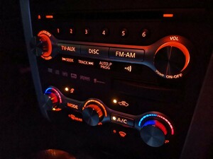 Nissan FairladyZ34 Audio・Air conditionerダイヤル