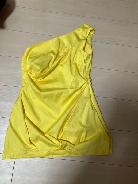 NARACAMICIE ワンショルダー トップス