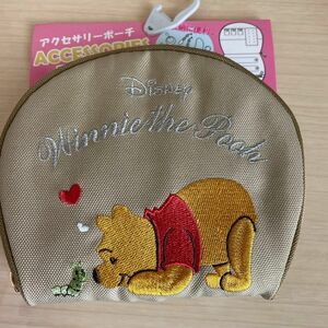 ジュエリーポーチ　プーさん　Disney ディズニー　アクセサリーポーチ　新品