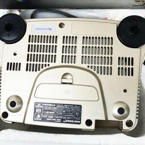 【1円】任天堂 ニンテンドーロクヨン 本体 セット ゴールド限定モデル 金 未検品ジャンク N64 DC07-875jy/G4の画像4