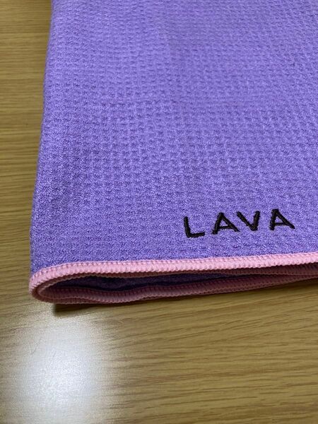 美品　LAVAヨガマット　パープル