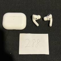 正規品 最安 美品 送料無料 動作確認済み Apple 純正 Air Pods Pro A2083 A2084 A2190 アップル エアーポッズ プロ 本体 MWP22J/A 管理288_画像1