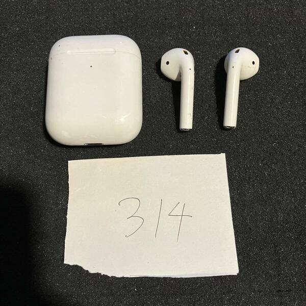 送料無料 最安 動作確認済み Apple AirPods A1938 A2031 A2032 第2世代 アップル ワイヤレスイヤホン 管理314