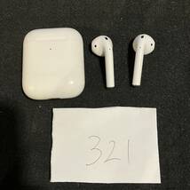 送料無料 最安 動作確認済み Apple AirPods A1938 A2031 A2032 第2世代 アップル ワイヤレスイヤホン 管理321_画像1