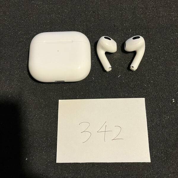 正規品 最安 美品 送料無料 Apple Airpods エアーポッツ エアポッツ 第3世代/A2564・A2565・A2566/ワイヤレスイヤホン 管理342