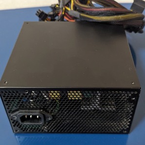 玄人志向 80PLUS PLATINUM 700W ATX PC用電源 KRPW-PT700W/92+REV2.0 中古 現状渡しの画像1