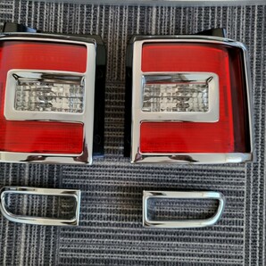 三菱 デリカ D5 テールランプ 中古 メッキカバー 輝オート、マックスコーポレーションの画像3