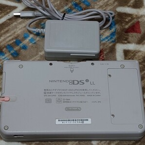 DSi LL 本体 充電器 タッチペンの画像2