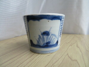  soba sake cup soba sake cup blue and white ceramics Imari / Arita betta bottom *.. eyes height pcs antique (USED goods )S-33