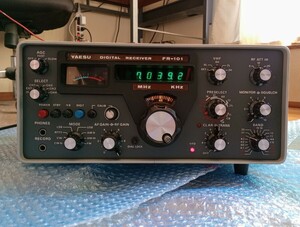 YAESU　FR-101　通信型短波帯受信機　動作品　デジタル表示　デラックス　50MHz 144MHz 付