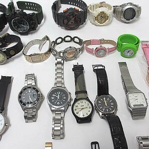 【ジャンク品】腕時計まとめ売り CASIO SEIKO ORIENT 等 その他計50本以上の画像4