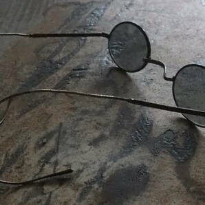 【フランス蚤の市金属フレームのサングラス】老眼鏡古道具アンティーク眼鏡古着インテリアジョンレノン虫眼鏡ファッション望遠鏡ルーペの画像10