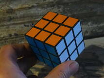 【ルービックキューブ3×3(5㎝)と2×2(4.5㎝)セット】デッドストック未使用品パズルおもちゃゲーム玩具インテリアレトロトイ脳トレーニング_画像3