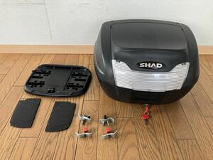 ○ 1 トップケース リアボックス SHAD シャッド　SH40 40L 鍵2 宮城発　送料無料