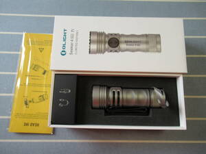 OLIGHT Seeker4mini Ti 中古美品　チタン限定版