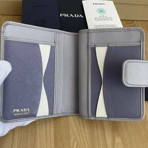 新作 132000円　極美品　PRADA プラダ　マルチカラー　二つ折り財布　ファスナー　ラベンダー