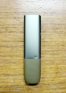 IQOS ILUMA ONE アイコス イルマワン　モスグリーン　稼働品　中古 電子タバコ 加熱式たばこ