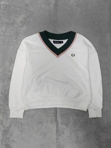 Fred Perry フレッドペリー ワンポイント ロゴ スウェット トレーナー 長袖 トップス ホワイト