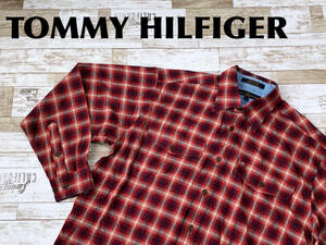 ☆送料無料☆ TOMMY HILFIGER トミーヒルフィガー 古着 長袖 チェック柄 ダブルポケット シャツ メンズ S 大きめ レッド トップス 中古 