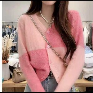 バイカラー　カーディガン　セーター　ニット　ピンク　トレンド　春服　アウター　羽織り　韓国ファッション