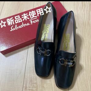 ☆新品未使用☆ Salvatore Ferragamo フェラガモ　 ダブルガンチーニ　パンプス　 黒　レザー　約23.5cm