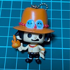 ONE PIECE ワンピース エース キーホルダー