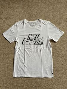 ★*★NIKESB・ナイキ・James Jarvis・ジェームス・ジャービス・グラフィックTシャツ★*★